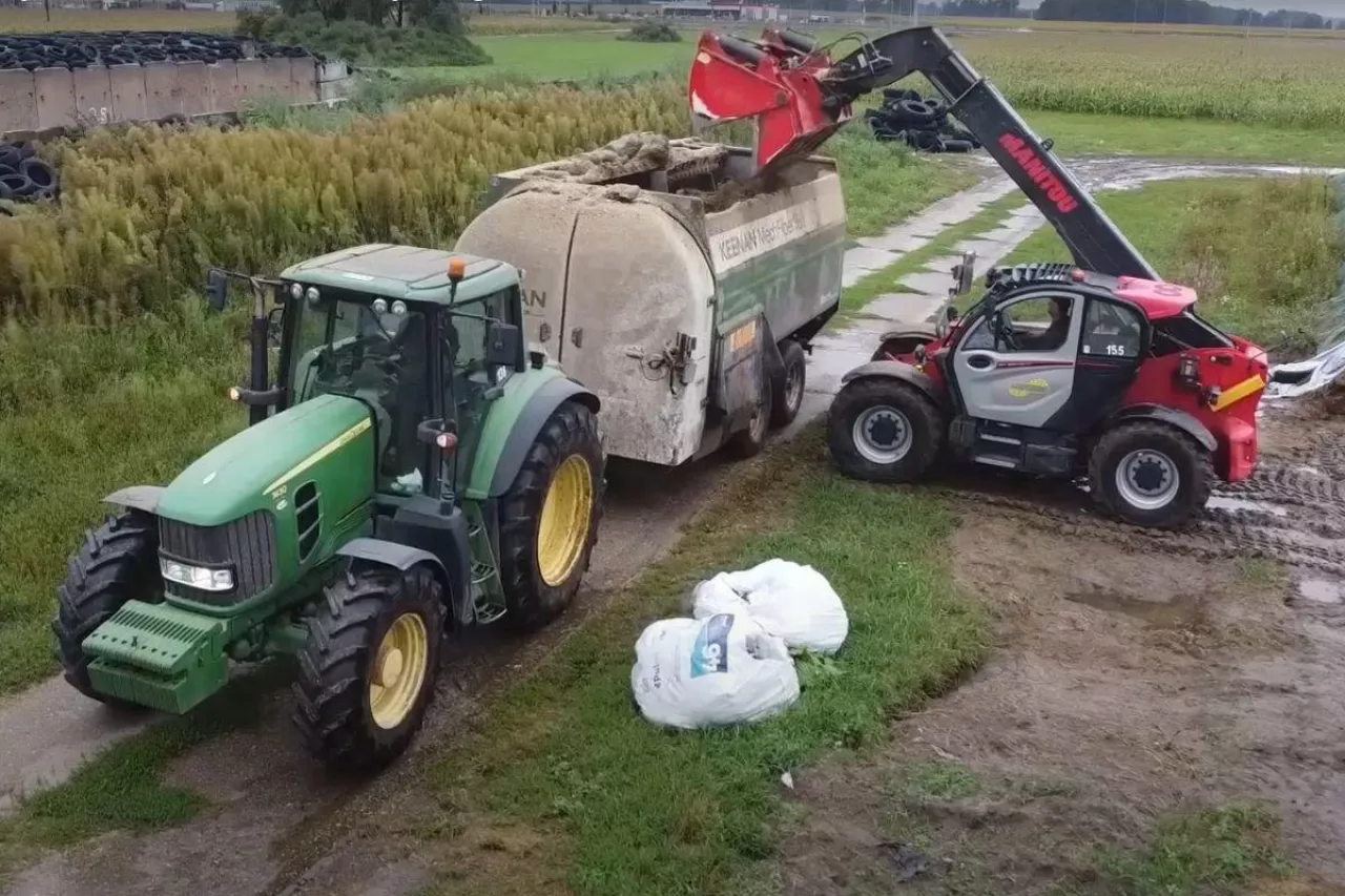 Jak radzą sobie największe ładowarki teleskopowe Manitou z serii NewAg XL w codziennych wyzwaniach na dużych gospodarstwach? Testy w ramach Manitou Challenge Zawodowcy XL przyniosły odpowiedź na to pytanie, sprawdzając model MLT850-145 V+ w praktyce.