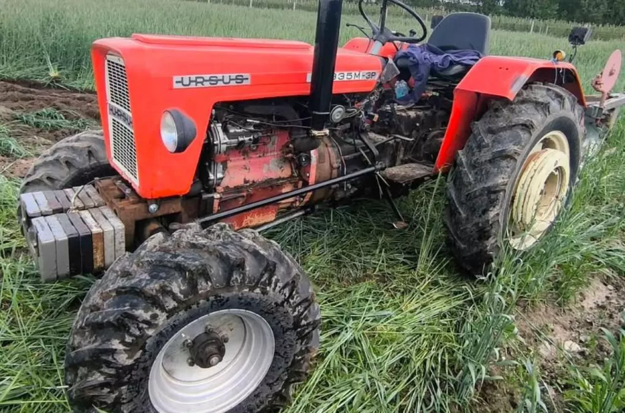Takiego ”ciapka” jeszcze nie widziałeś. Niezwykła przeróbka Ursusa C-330 trafiła na rynek