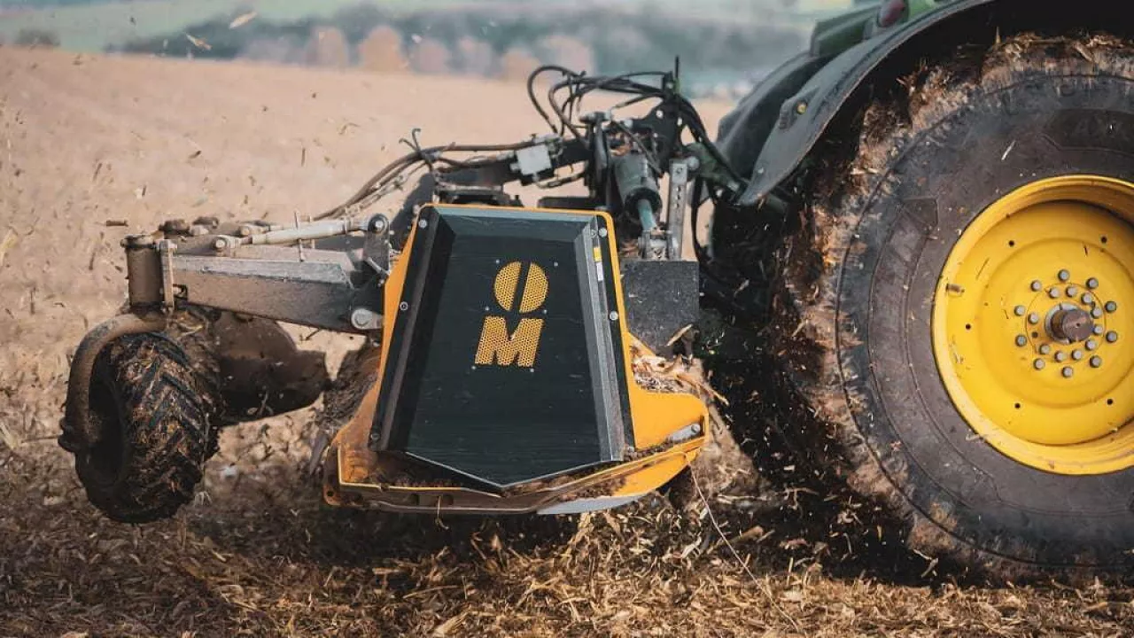 Jak chronić maszyny rolnicze przed zimą? ABC najważniejszych zasad